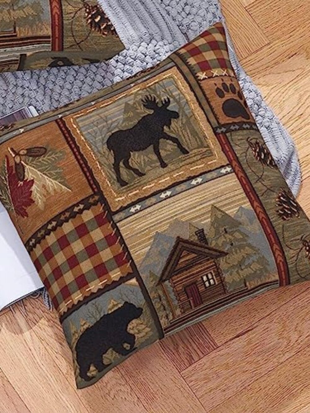 Set of 2 Square 18x18 inch Retro Brown Throw Pillow Covers Rustic Lodge Bear
